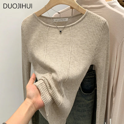 DUOJIHUI Classic O-neck Basic Long Sleeve Knitted Women Pullovers Autumn New Solid Color Fashion Simple Casual Female Pullovers