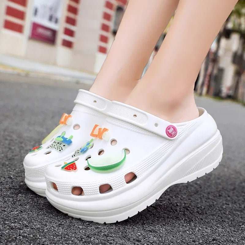 Women Home Slippers Sandals Summer Thick Bottom Home Slides Men Clogs Soft EVA Dry Wedges Platform Garden Shoes Beach Sandals