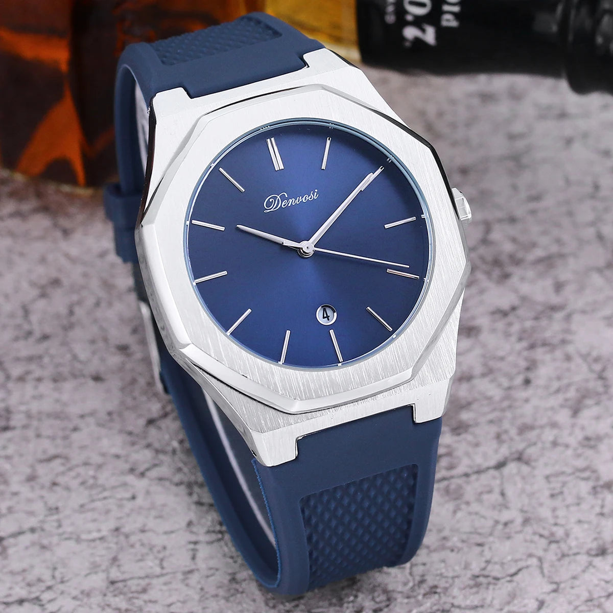 Simple leisure sports men's quartz watch  Waterproof casual wristwatch for men