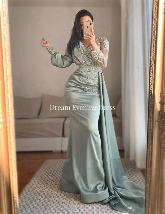 Elegant Dubai Arab Light Green Mermaid Evening Dresses V-Neck Lace Decal Beaded Long Sleeves Satin Prom Gowns Party Dresses