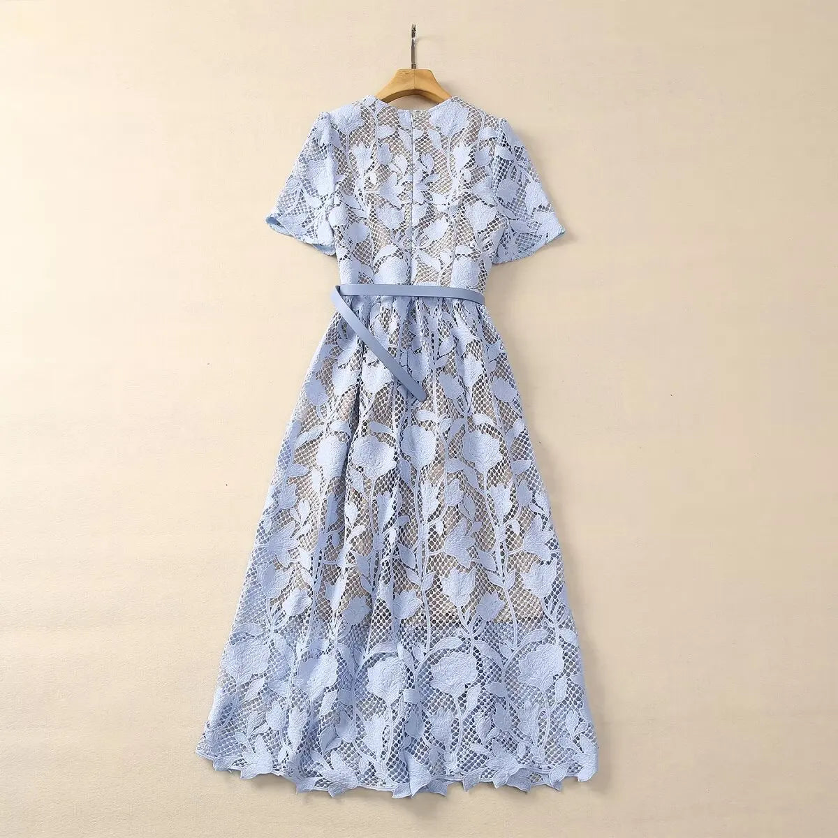 Fashion Summer Womens Dresses 2024 Runway Designer Elegant Short Sleeves Hollow Out Crochet Lace Party Dress Blue Midi Vestidos