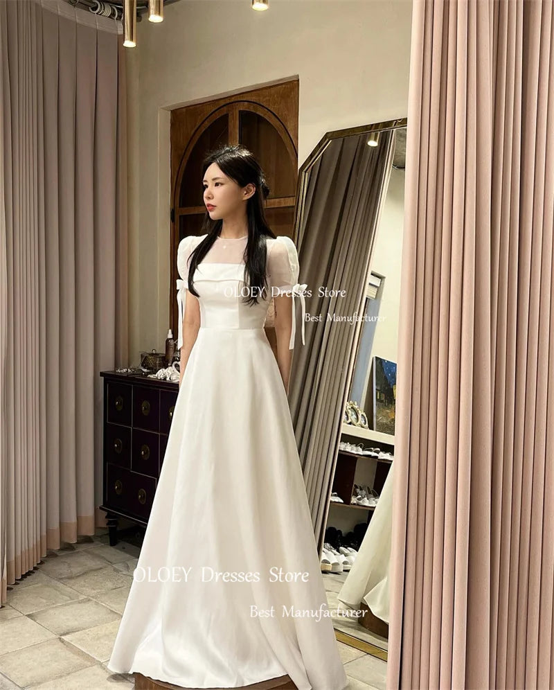 OLOEY Simple A Line Korea Wedding Dresses Photoshoot Short Sleeves O-Neck Soft Satin Bridal Gowns Mariage Floor Length