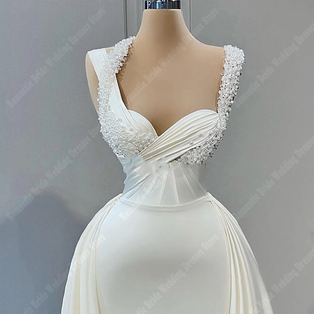 Elegant Sleeveless Mermaid Wedding Dress with Sweetheart Neckline