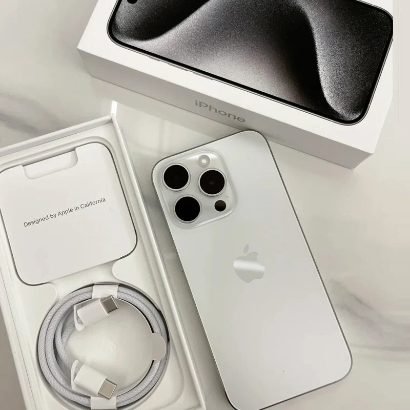 New Apple iPhone 15 Pro  (A3104) 6.1" 120Hz Apple A17 Pro Hexa-core 1290 x 2796 20W IP68  Dual SIM Triple Cameras iOS17 Original